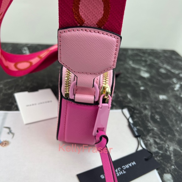 NWOT MARC JACOBS the snapshot shoulder bag - Picture 7 of 10